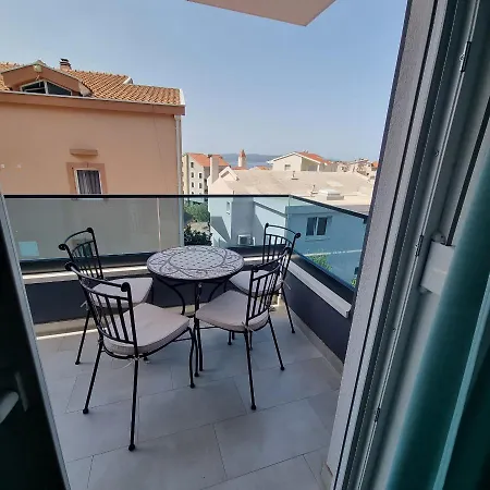 Apartment Marbel *